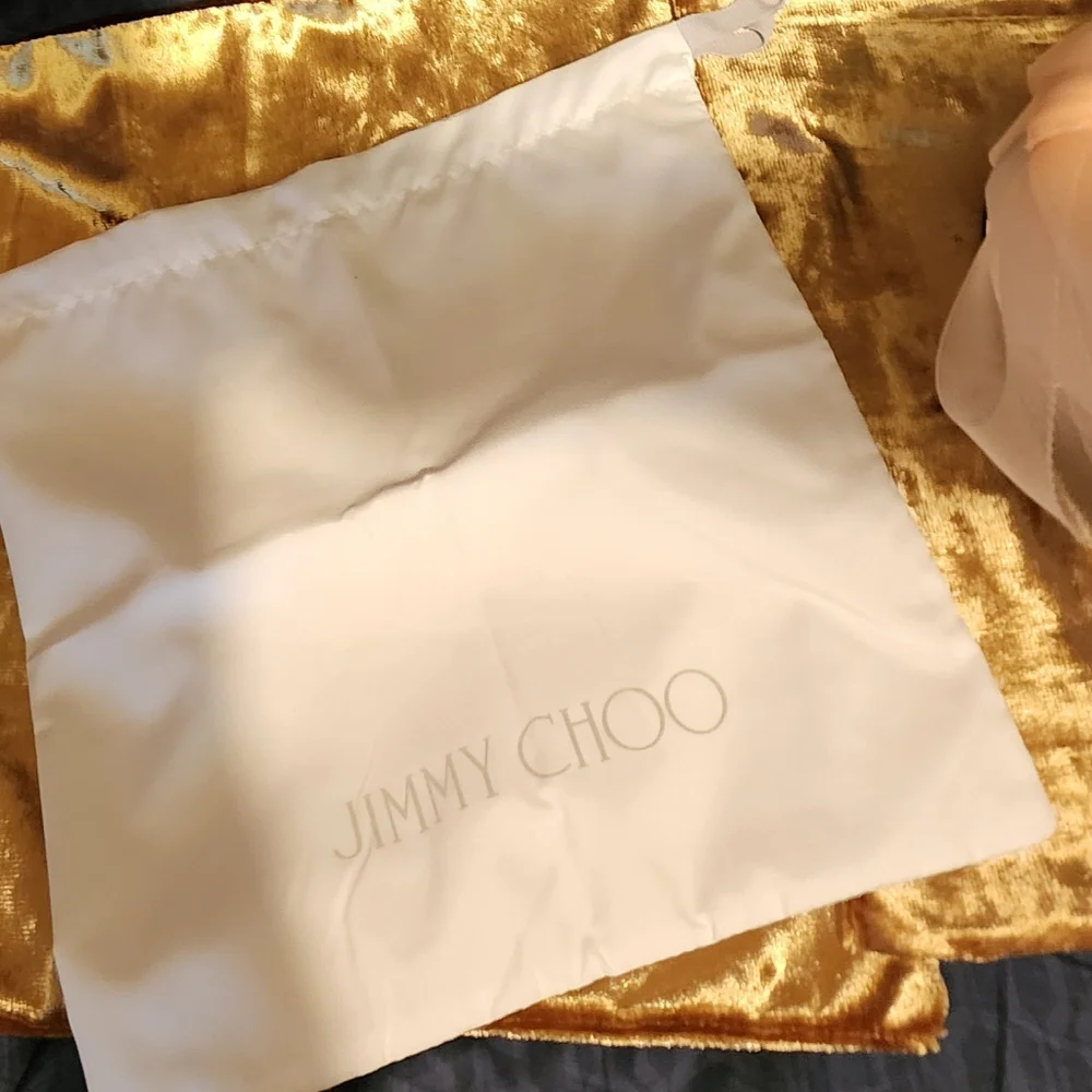 Jimmy Choo Aveline limited Edition Blush heel FULL INCLUSION - Picture 16 of 16